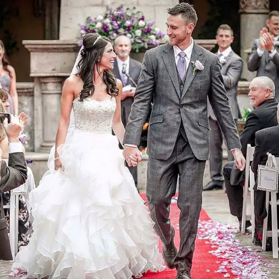 Beautiful Sports Reporter Jenny Dell's Wedding: Who is She Married to